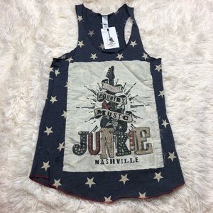 Nashville country music junkie American flag top